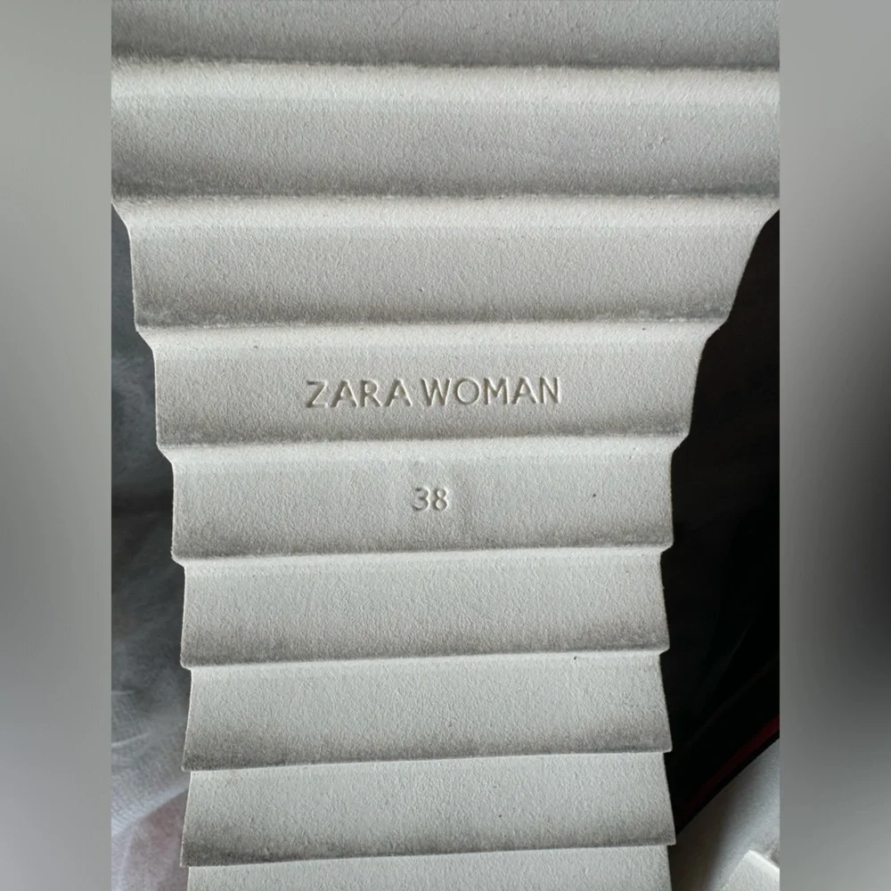 Zara Woman: Slip On Black Patent Studded Brogue Sz 38/7.5 - Picture 6 of 10